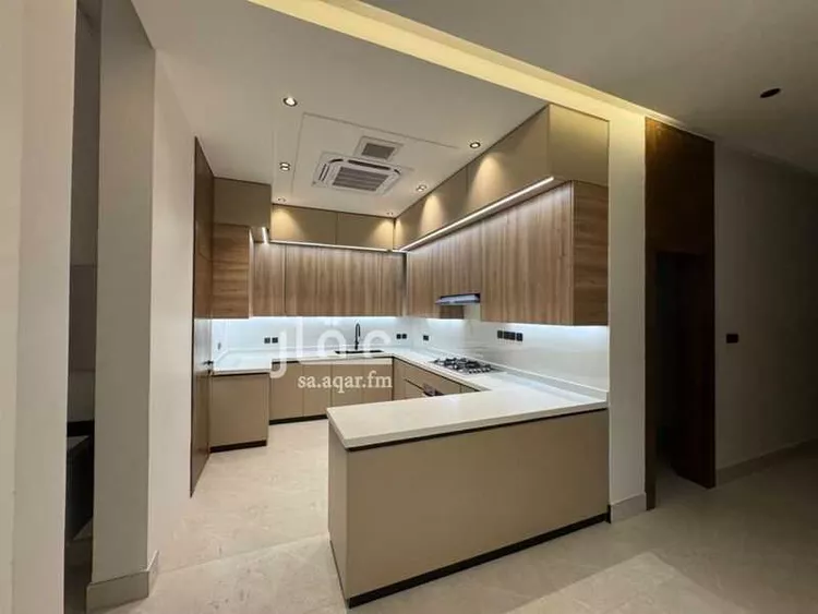 Floor for Rent in Riyadh Al Wadi صورة 2