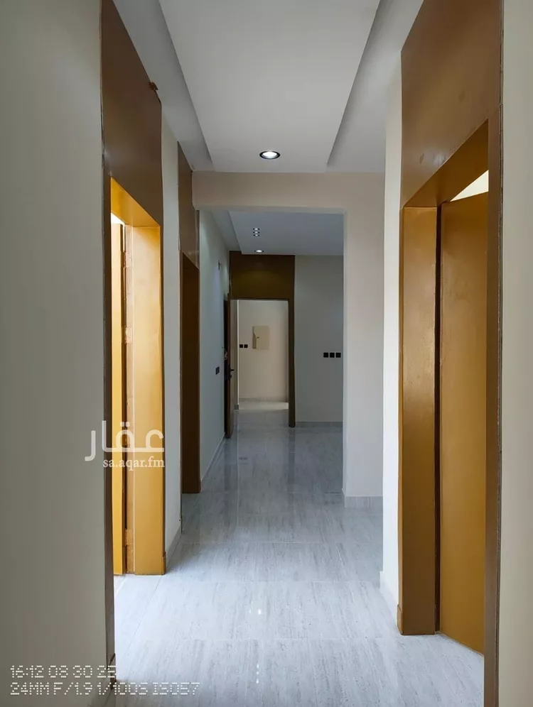 شقة للبيع في شارع بدائع المريفق, حي السويدي الغربي, مدينة الرياض, منطقة الرياض صورة 4