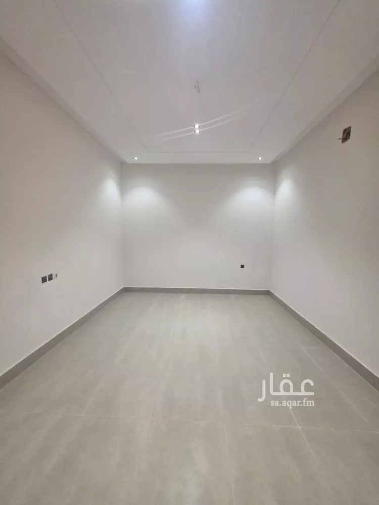 Villa for Sale in Riyadh Tuwaiq 9