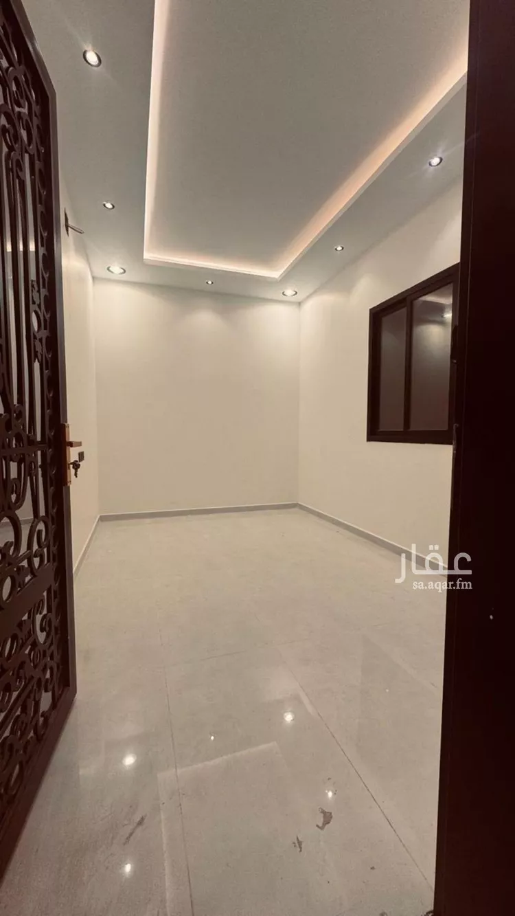 فيلا للبيع في شارع جراب, حي ظهرة لبن, مدينة الرياض, منطقة الرياض صورة 5