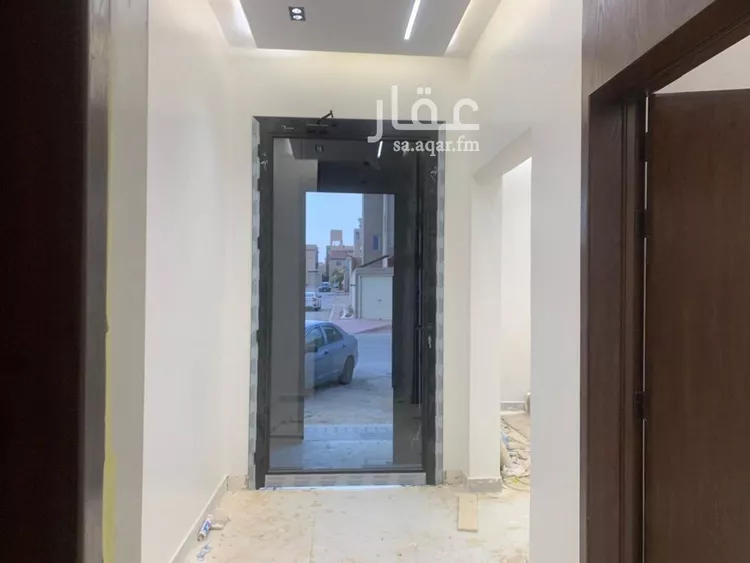 فيلا للبيع في شارع فجر, حي ظهرة لبن, مدينة الرياض, منطقة الرياض صورة 3