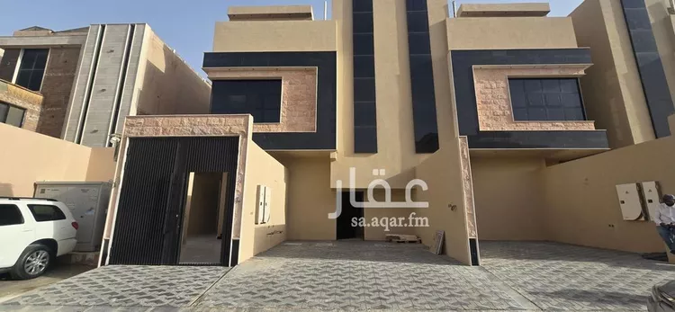 دور للبيع في شارع قزعة القيسي, حي طويق, مدينة الرياض, منطقة الرياض 7