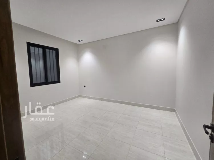 فيلا للبيع في شارع الصحيفات, حي العريجاء الغربي, مدينة الرياض, منطقة الرياض 7