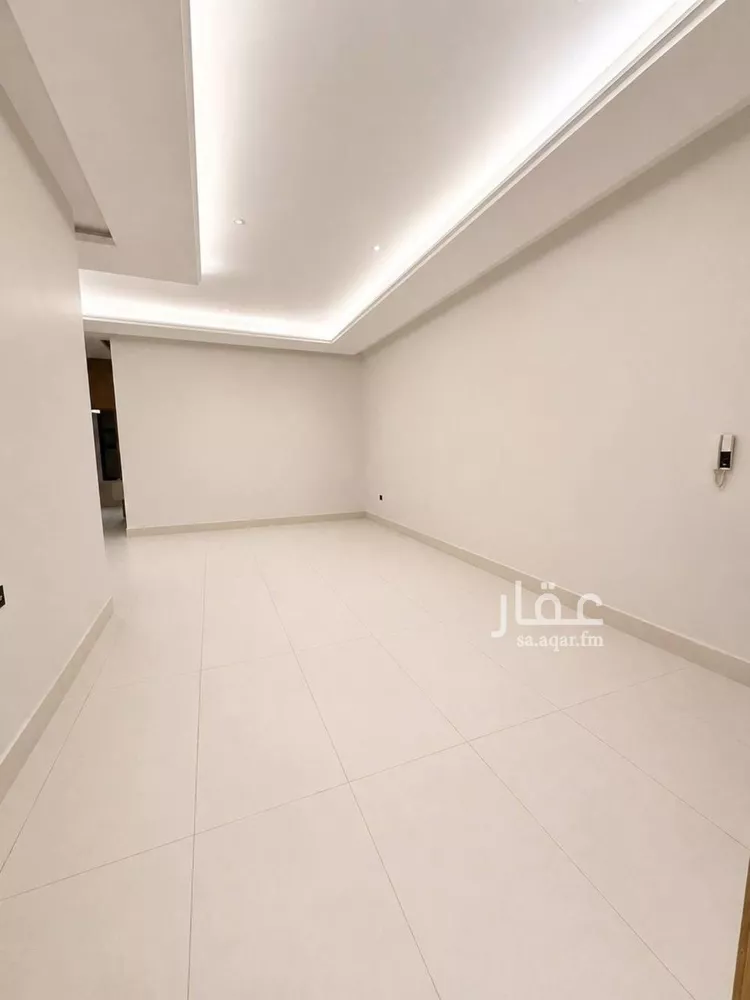 دور للبيع في شارع الشيخ عبدالرحمن بن عبدالله بن محمد, حي الزهرة, مدينة الرياض, منطقة الرياض صورة 2