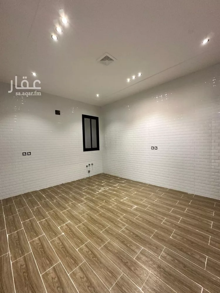 دور للبيع في شارع اللوزة, حي الحزم, مدينة الرياض, منطقة الرياض 19