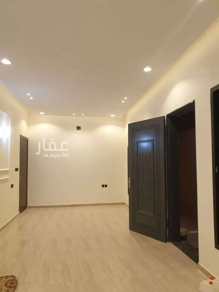 دور للبيع في شارع رغدان, حي نمار, مدينة الرياض, منطقة الرياض صورة 5