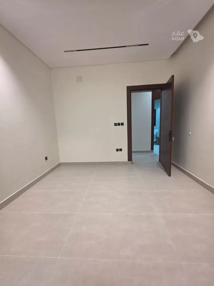 دور للبيع في شارع جبل الأجداد, حي الدار البيضاء, مدينة الرياض, منطقة الرياض 11