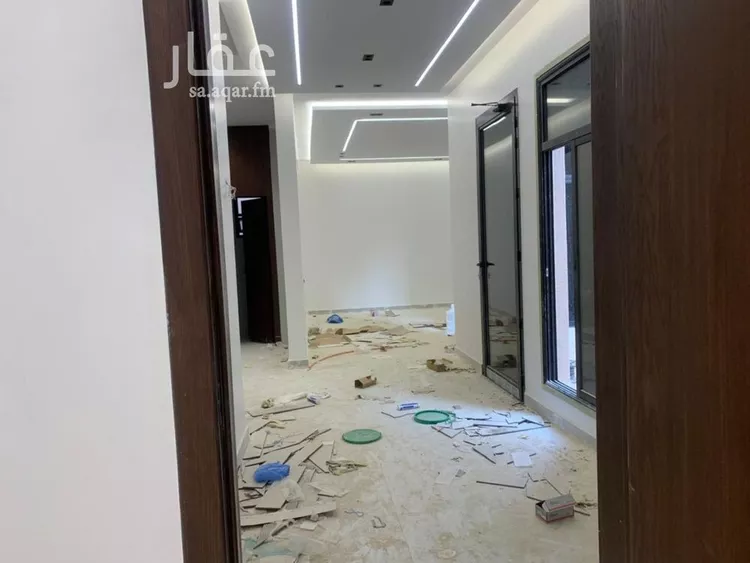 فيلا للبيع في شارع فجر, حي ظهرة لبن, مدينة الرياض, منطقة الرياض صورة 5