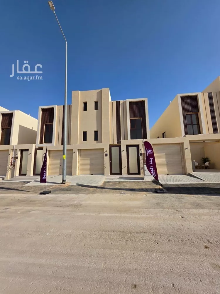 Floor for Sale in Riyadh Okaz صورة 3