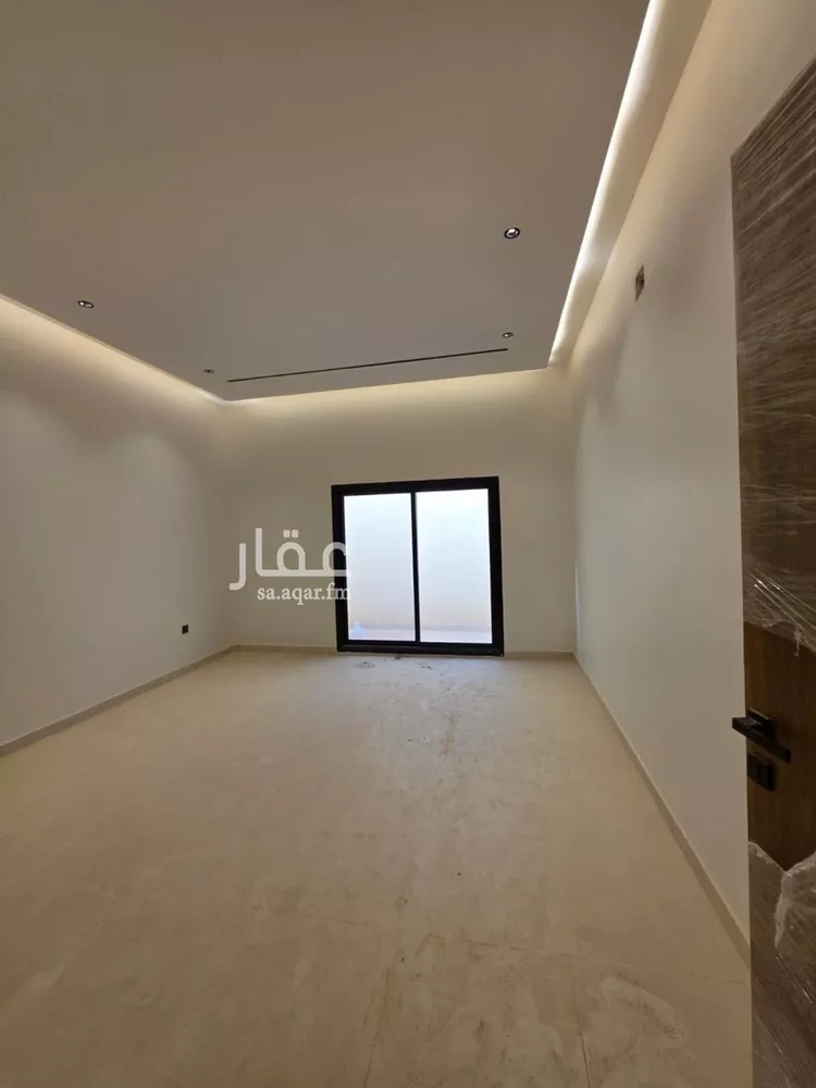 Floor for Sale in Riyadh Okaz صورة 5
