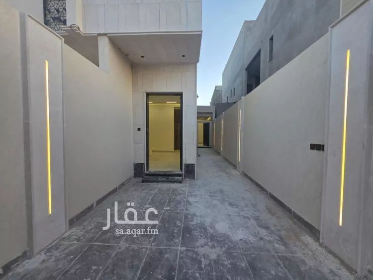 Floor for Sale in Riyadh Tuwaiq صورة 3