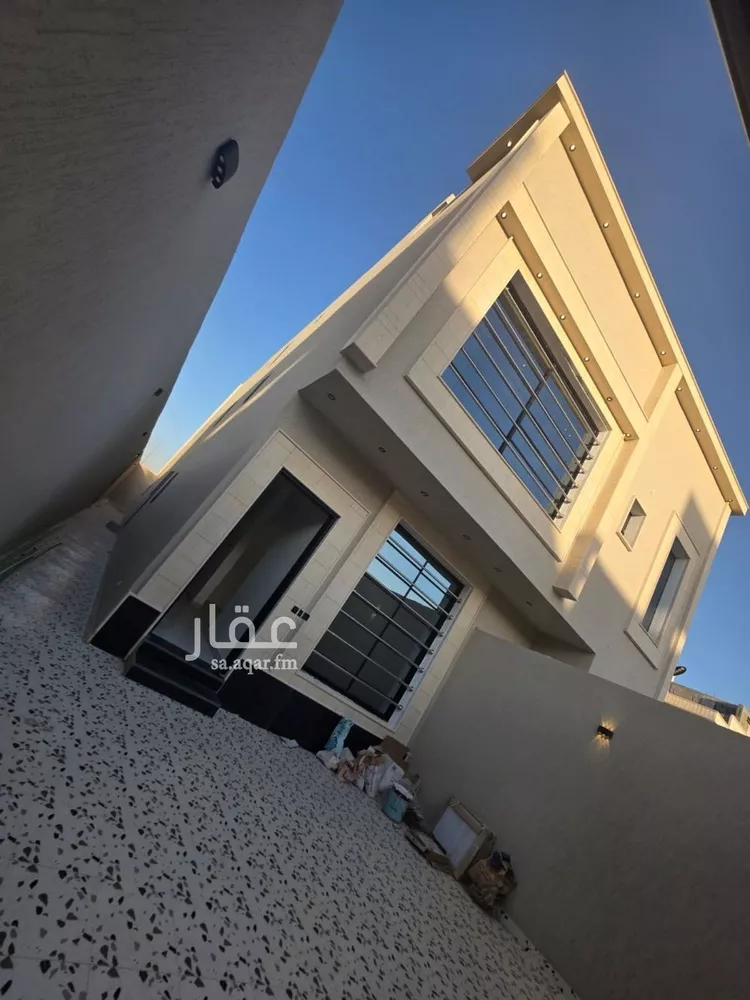 Floor for Sale in Riyadh Tuwaiq صورة 3