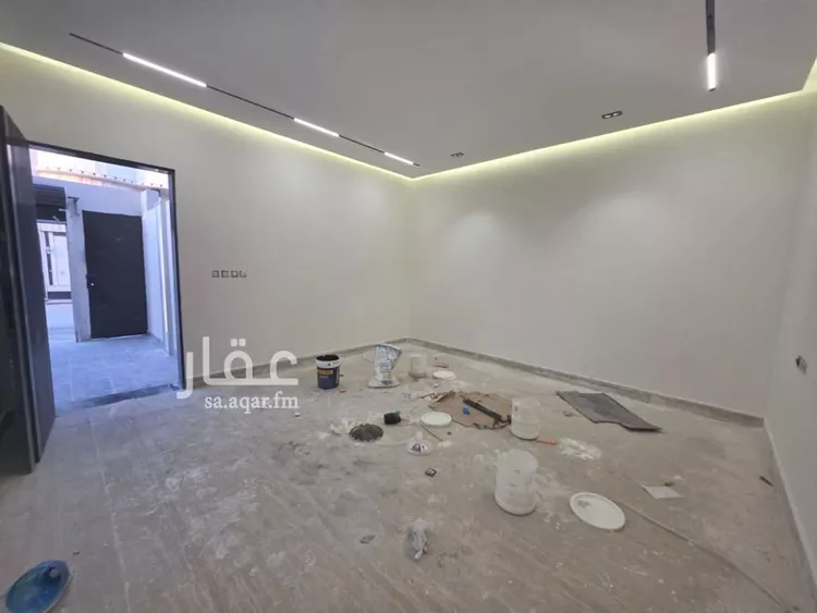 Floor for Sale in Riyadh Tuwaiq صورة 2