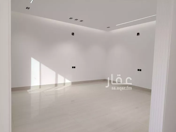 دور للبيع في شارع العباس ابن عبدالمطلب, حي نوارة, مدينة المزاحميه, منطقة الرياض صورة 5