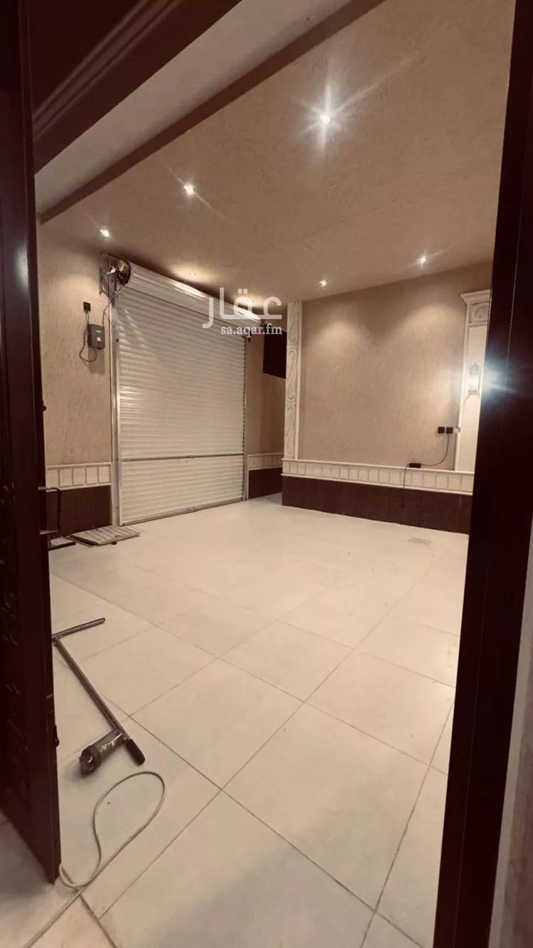 فيلا للبيع في شارع جراب, حي ظهرة لبن, مدينة الرياض, منطقة الرياض صورة 4