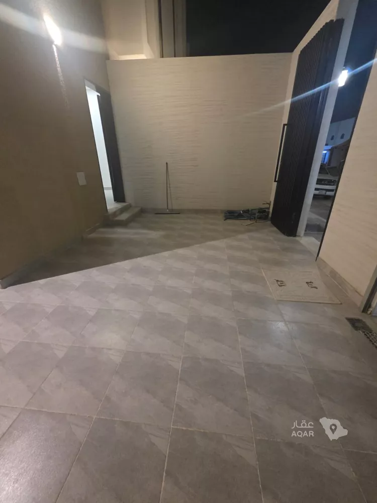 دور للبيع في شارع جبل الأجداد, حي الدار البيضاء, مدينة الرياض, منطقة الرياض 14