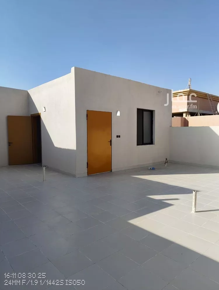 شقة للبيع في شارع بدائع المريفق, حي السويدي الغربي, مدينة الرياض, منطقة الرياض صورة 5