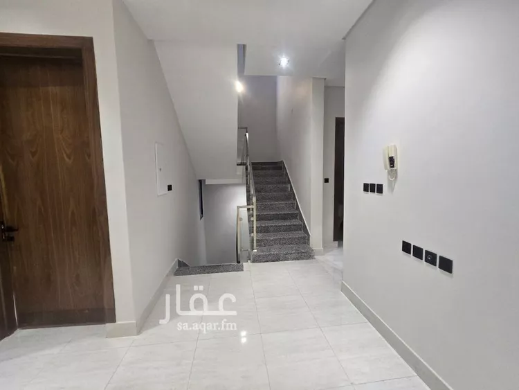 فيلا للبيع في شارع الصحيفات, حي العريجاء الغربي, مدينة الرياض, منطقة الرياض 6