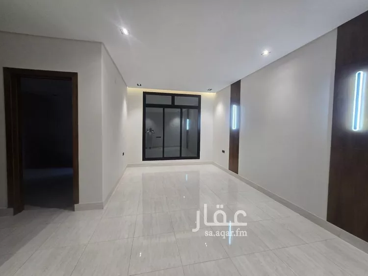 فيلا للبيع في شارع الصحيفات, حي العريجاء الغربي, مدينة الرياض, منطقة الرياض 9
