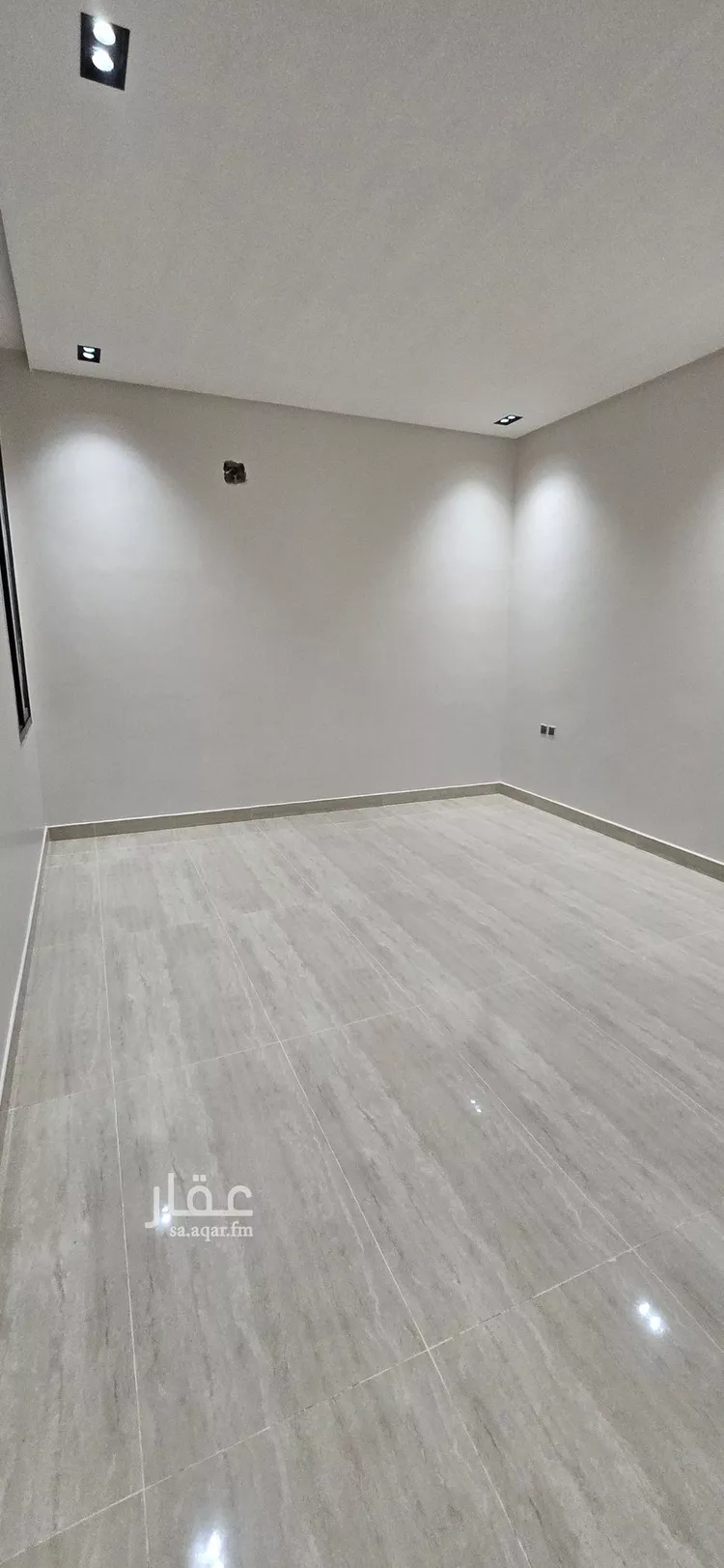 دور للبيع في شارع قزعة القيسي, حي طويق, مدينة الرياض, منطقة الرياض 9