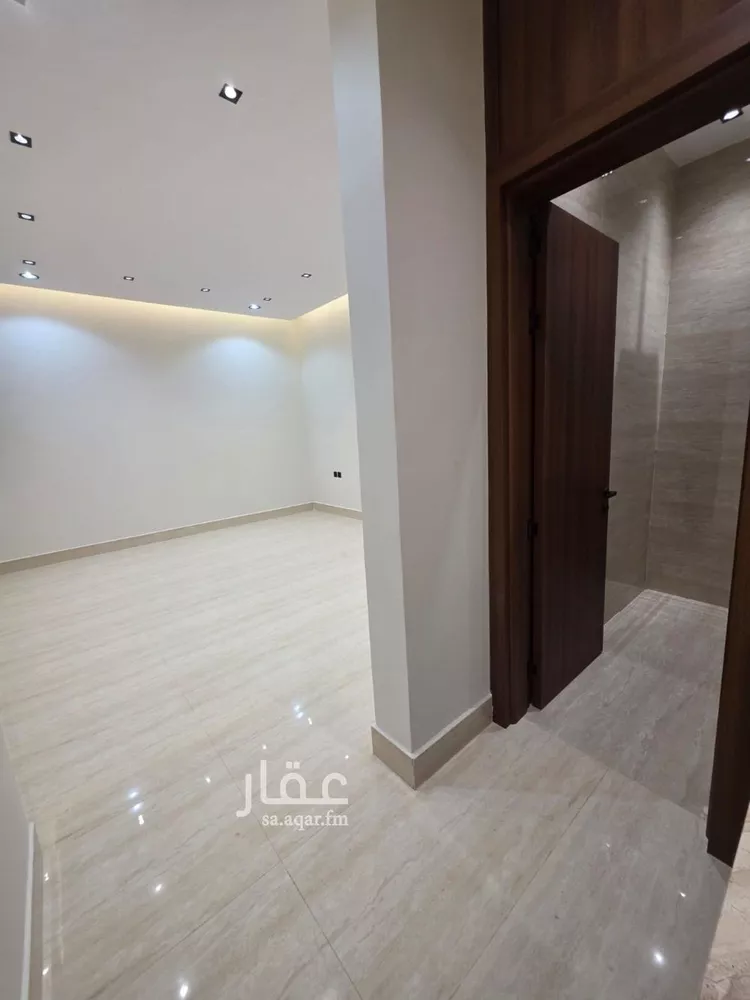 Floor for Sale in Riyadh Az Zahrah صورة 3