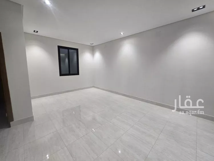 فيلا للبيع في شارع الصحيفات, حي العريجاء الغربي, مدينة الرياض, منطقة الرياض صورة 2