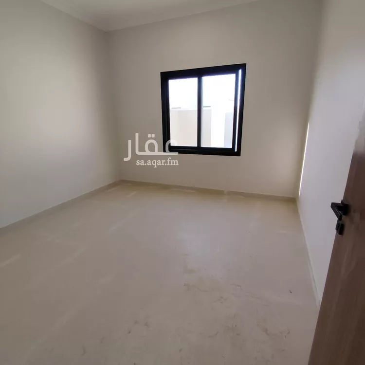 دور للبيع في شارع طريق النفود, حي عكاظ, مدينة الرياض, منطقة الرياض 11