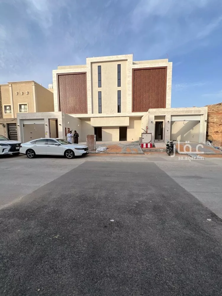 Floor for Sale in Riyadh Al Hazm