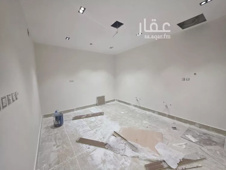 دور للبيع في شارع أحمد بن سيار, حي طويق, مدينة الرياض, منطقة الرياض 7