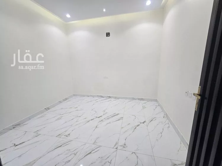 فيلا للبيع في شارع جبل العلوم, حي العريجاء الغربي, مدينة الرياض, منطقة الرياض صورة 3