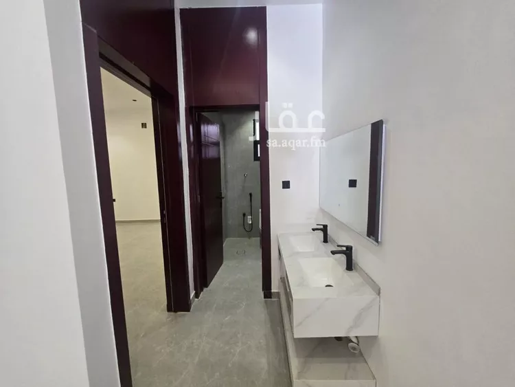 فيلا للبيع في شارع ابن عثيمين, حي طويق, مدينة الرياض, منطقة الرياض 9