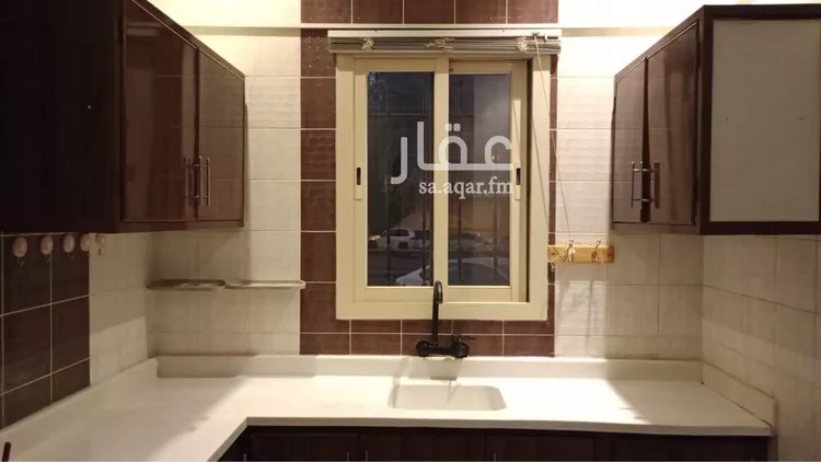 شقة للإيجار في شارع سراقة بن عمرو, حي الشهداء, مدينة الرياض, منطقة الرياض صورة 4