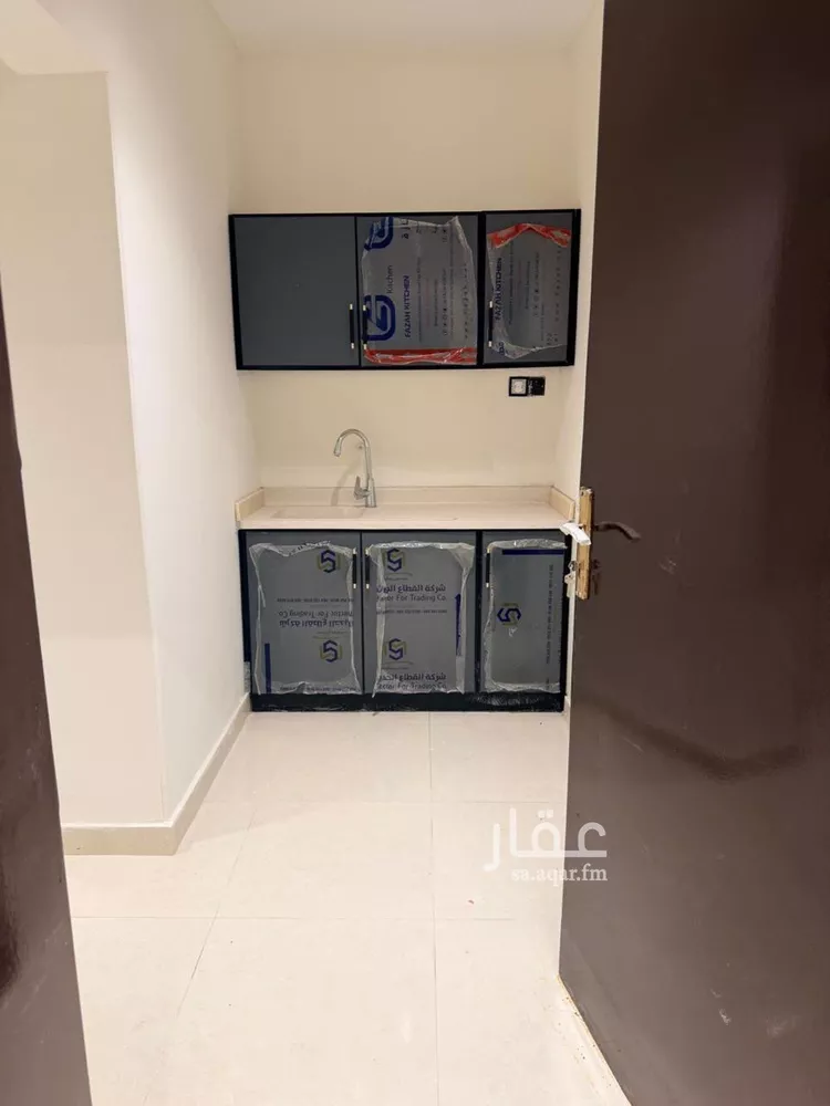 شقة للإيجار في شارع الخزنة, حي إشبيلية, مدينة الرياض, منطقة الرياض صورة 3