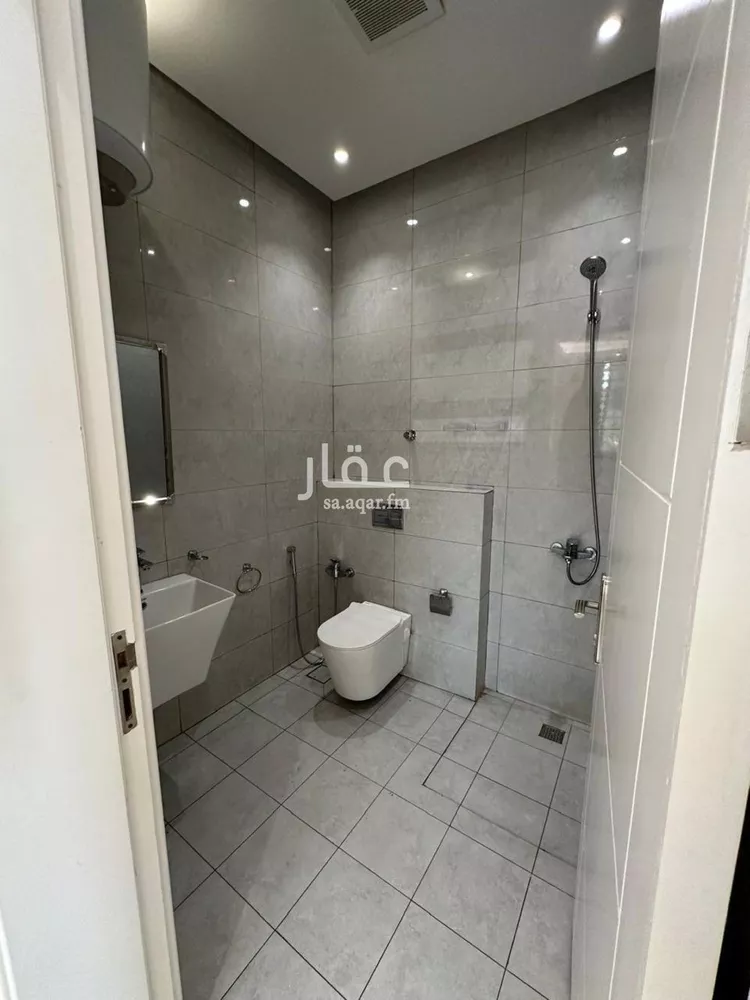 شقة للإيجار في شارع شهيد الدين ثم الوطن فيصل بن عبدالله بن, حي النرجس, مدينة الرياض, منطقة الرياض صورة 3