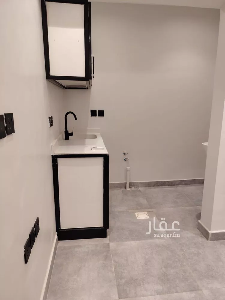شقة للإيجار في شارع الامير عبدالمحسن بن جلوي, حي المروج, مدينة الرياض, منطقة الرياض صورة 3