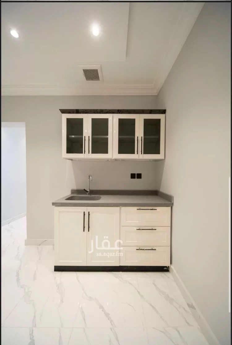 شقة للإيجار في شارع عبدالله الخرجي, حي الملقا, مدينة الرياض, منطقة الرياض