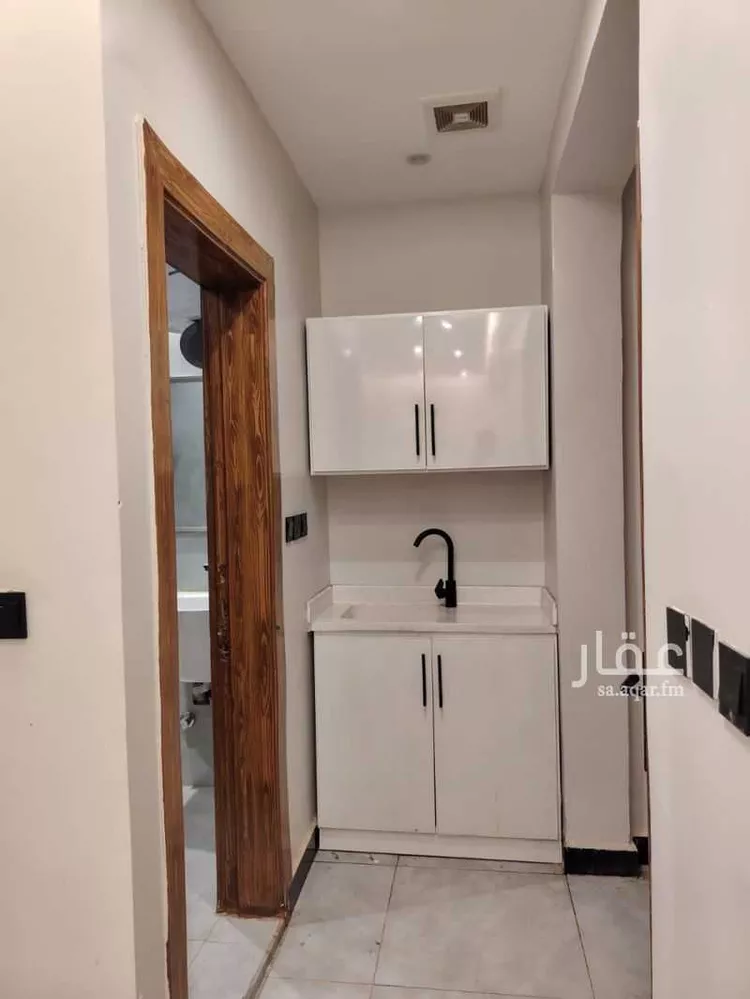 شقة للإيجار في شارع مدينة الزايد, حي العقيق, مدينة الرياض, منطقة الرياض صورة 3