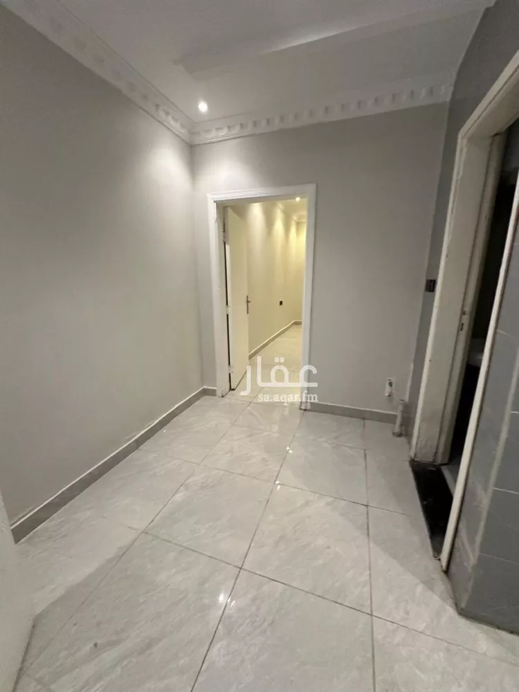 شقة للإيجار في شارع الخزنة, حي إشبيلية, مدينة الرياض, منطقة الرياض صورة 4