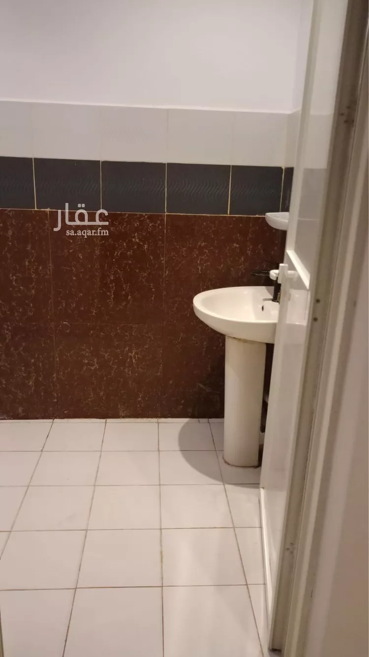 شقة للإيجار في شارع سراقة بن عمرو, حي الشهداء, مدينة الرياض, منطقة الرياض صورة 5