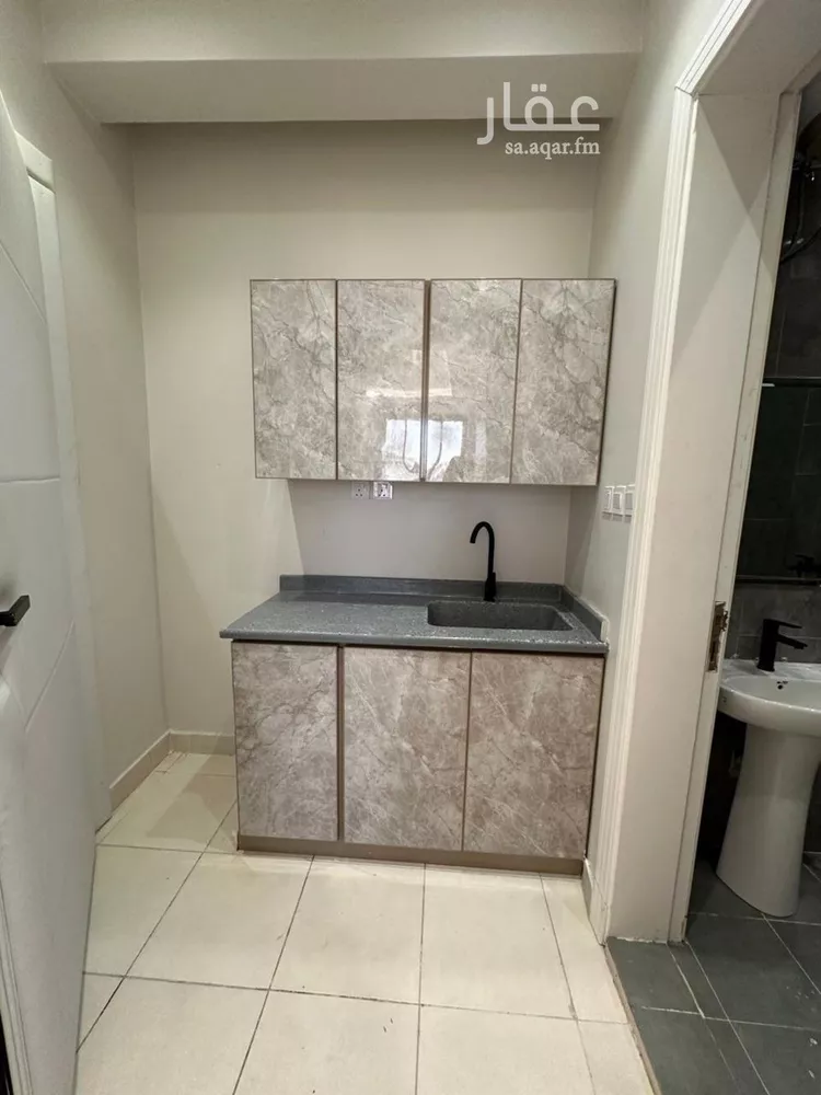 شقة للإيجار في شارع شهيد الدين ثم الوطن فيصل بن عبدالله بن, حي النرجس, مدينة الرياض, منطقة الرياض صورة 2