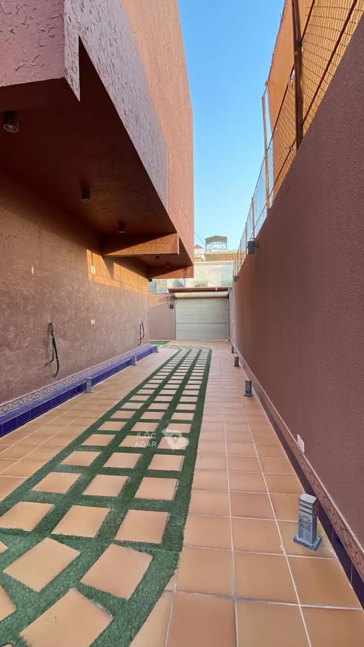 فيلا للبيع في شارع عبدالله بن قاسم, حي أبحر الجنوبية, مدينة جدة, منطقة مكة المكرمة 7