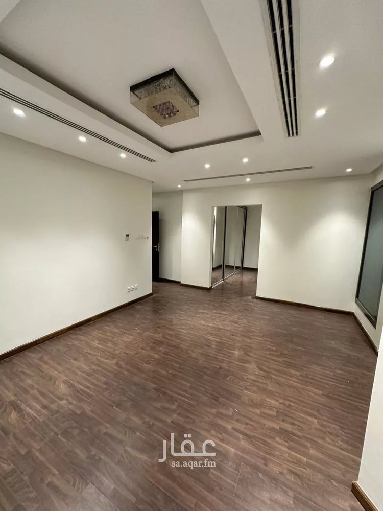 فيلا للبيع في شارع عيسى الكناني, حي الربيع, مدينة الرياض, منطقة الرياض صورة 3