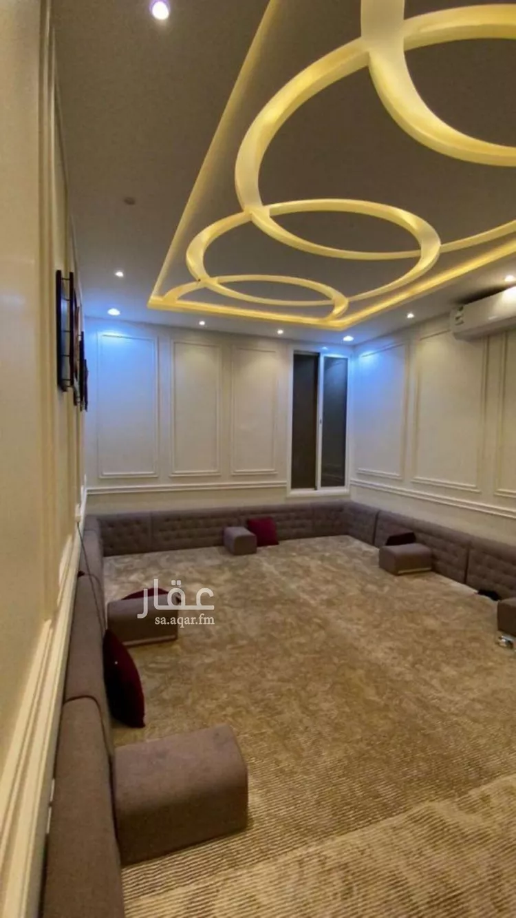 فيلا للبيع في شارع محمد الشاعر, حي القيروان, مدينة الرياض, منطقة الرياض صورة 2