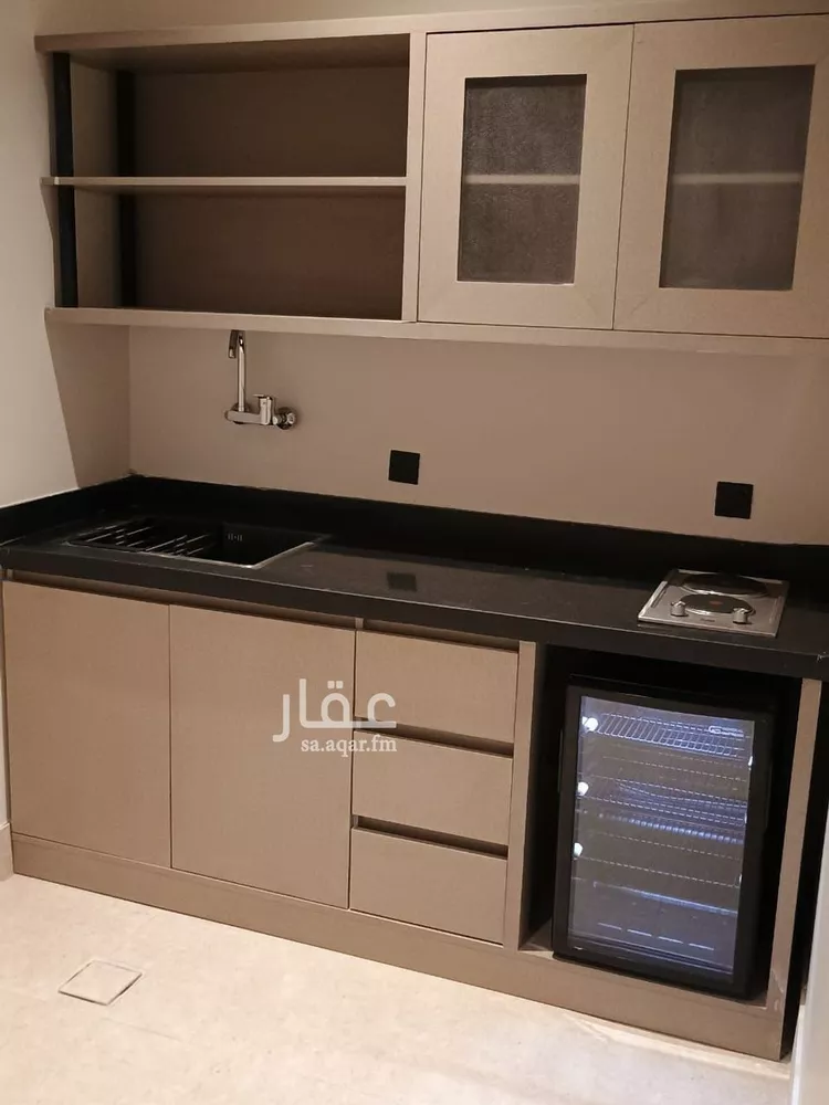 شقة للإيجار في حي الحمراء, مدينة الخبر, المنطقة الشرقية 9