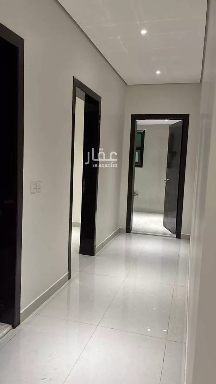 فيلا للبيع في طريق ابو عبيدة عامر بن الجراح ، حي السعادة ، الرياض ، منطقة الرياض صورة 2