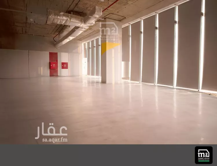 محل للإيجار في شارع طريق الملك فهد, حي النموذجية, مدينة الرياض, منطقة الرياض 9