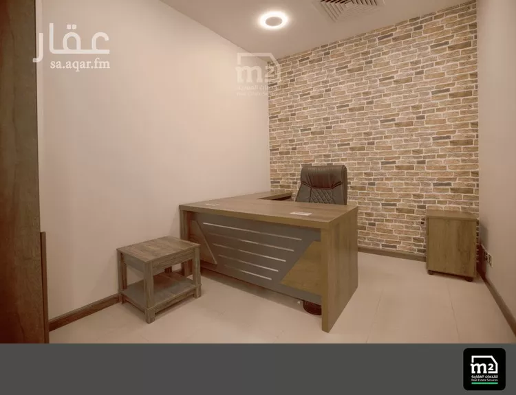 مكتب تجاري للإيجار في شارع طريق الملك فهد, حي النموذجية, مدينة الرياض, منطقة الرياض 8