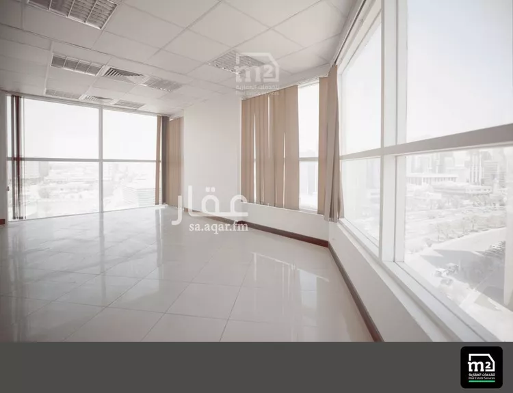 مكتب تجاري للإيجار في شارع طريق الملك فهد, حي النموذجية, مدينة الرياض, منطقة الرياض صورة 3