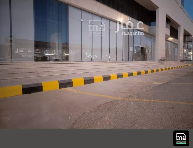 محل للإيجار في شارع طريق الملك فهد, حي النموذجية, مدينة الرياض, منطقة الرياض صورة 5