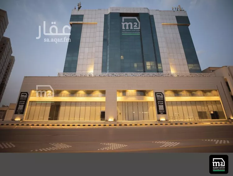 مكتب تجاري للإيجار في شارع الملك فهد, حي النموذجية, مدينة الرياض, منطقة الرياض